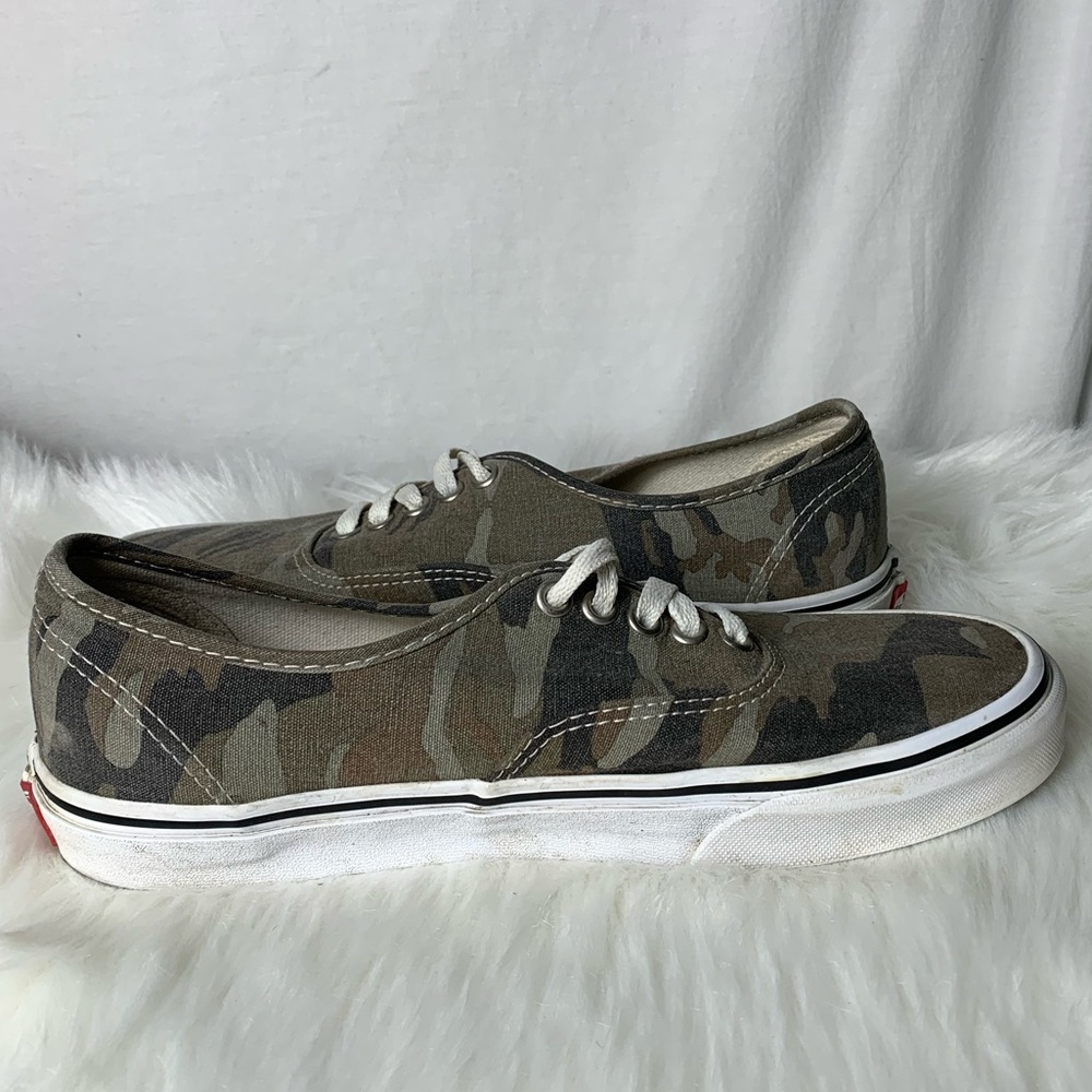Vans | Unisex Camo Lace Up Shoes - Men’s Size 8 / Women’s Size 9.5 - Picture 3 of 11